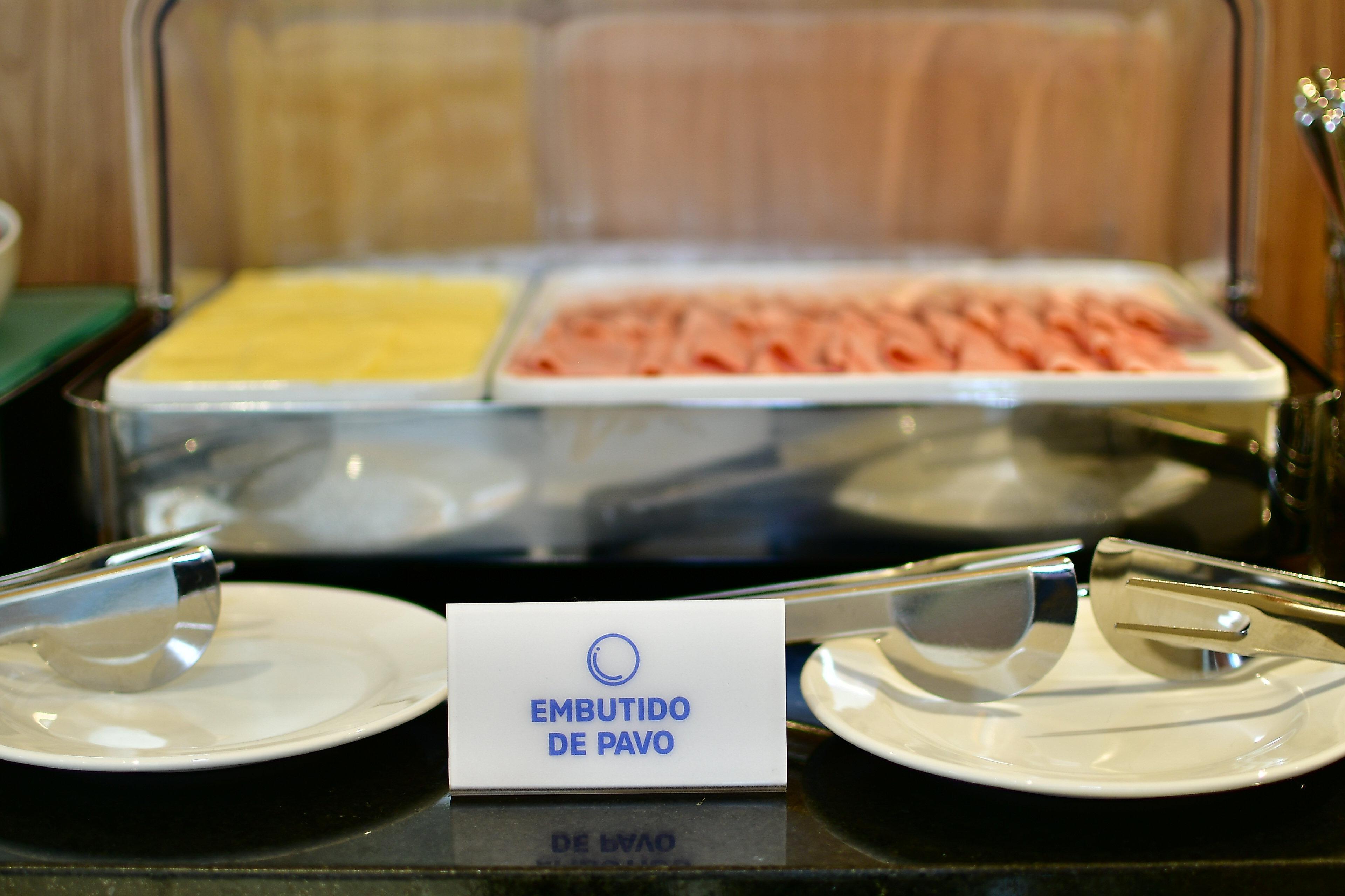 Holiday Inn Express Asuncion Aviadores By Ihg Esterno foto