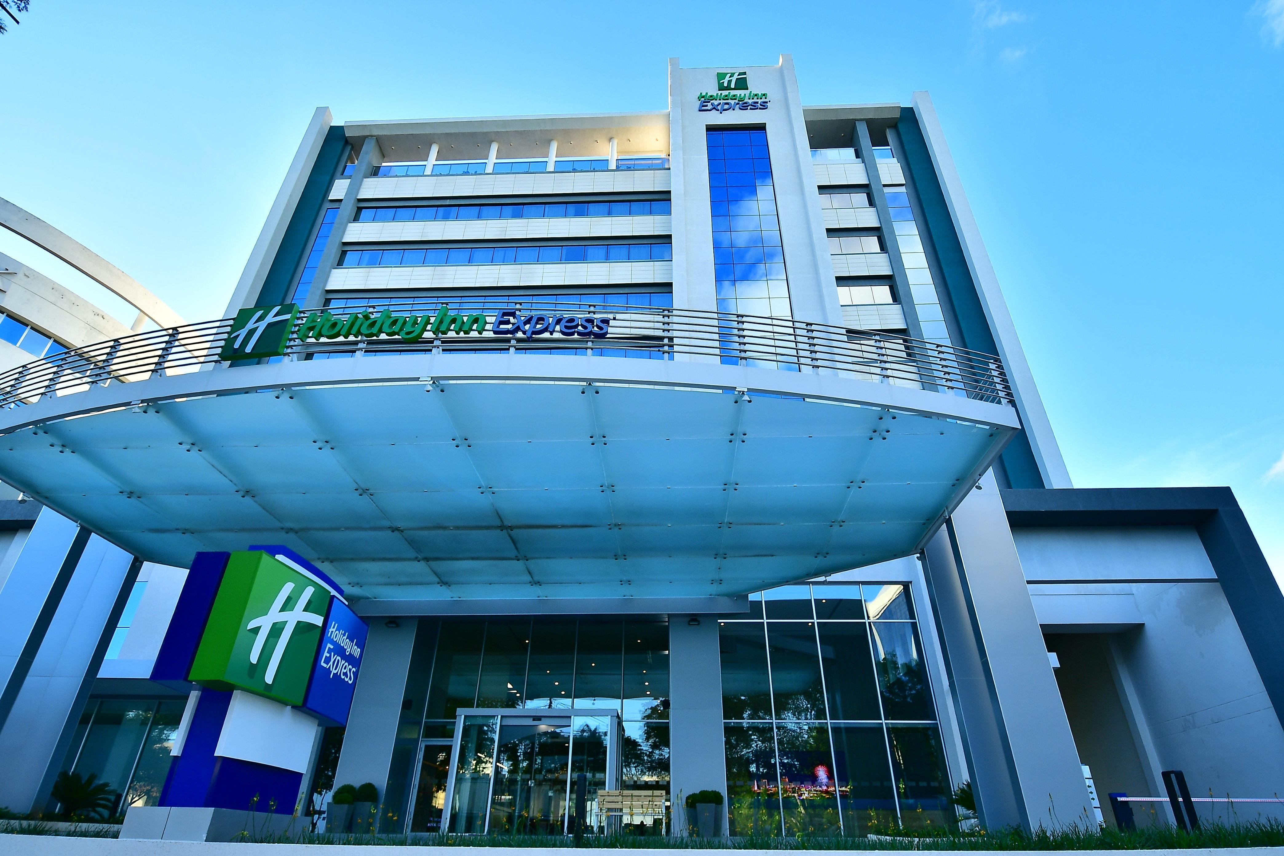 Holiday Inn Express Asuncion Aviadores By Ihg Esterno foto