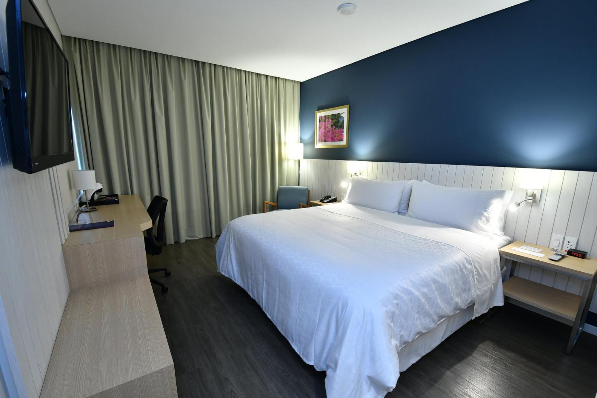 Holiday Inn Express Asuncion Aviadores By Ihg Esterno foto