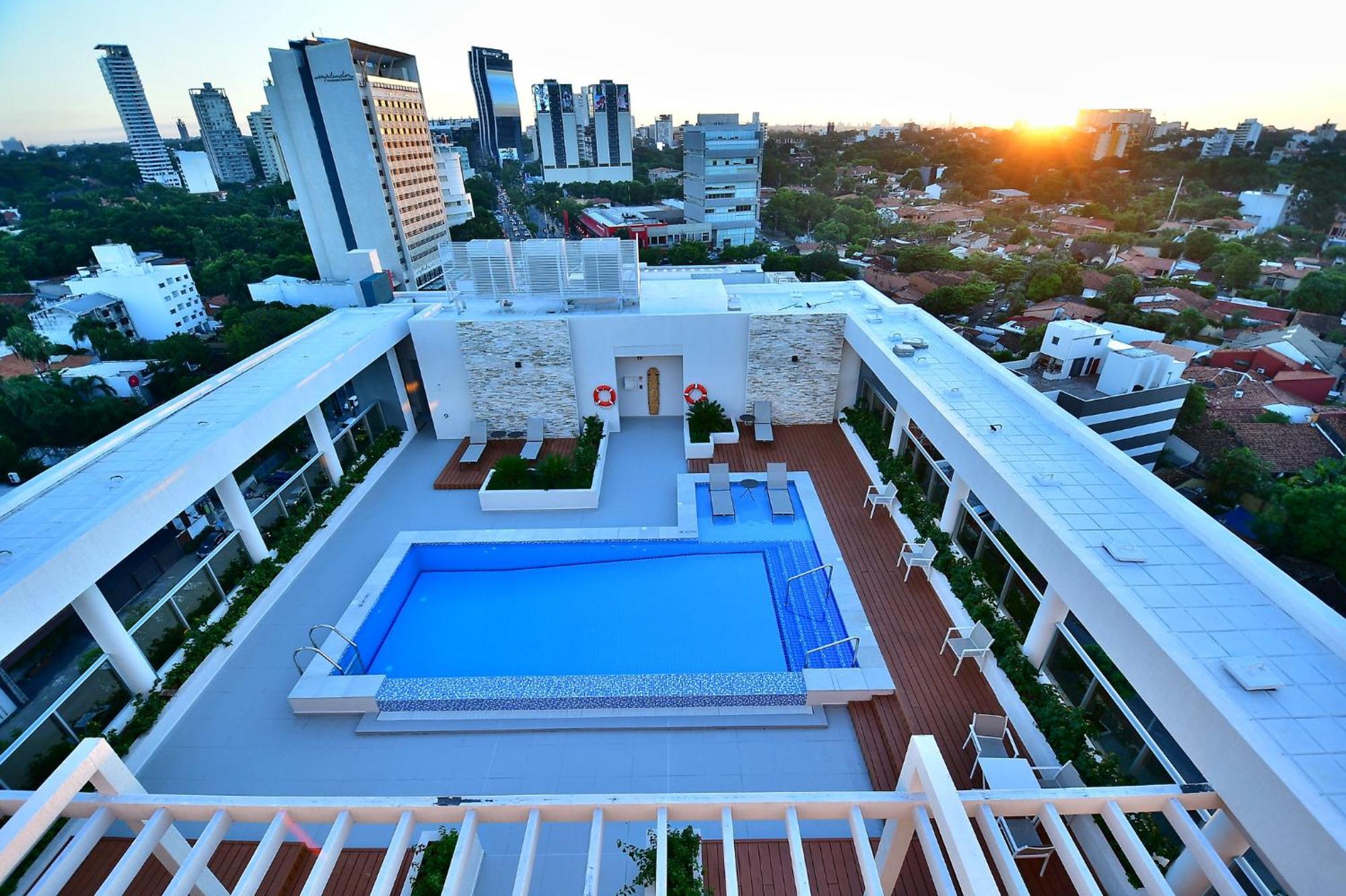 Holiday Inn Express Asuncion Aviadores By Ihg Esterno foto