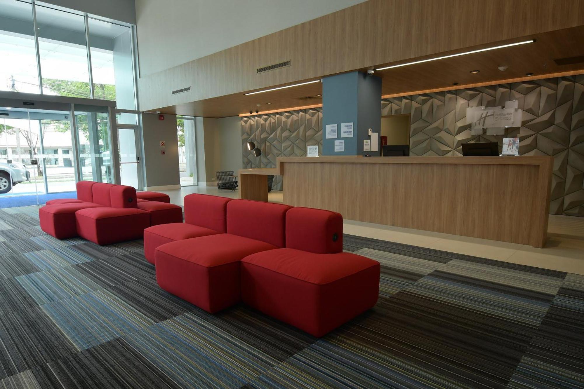 Holiday Inn Express Asuncion Aviadores By Ihg Esterno foto