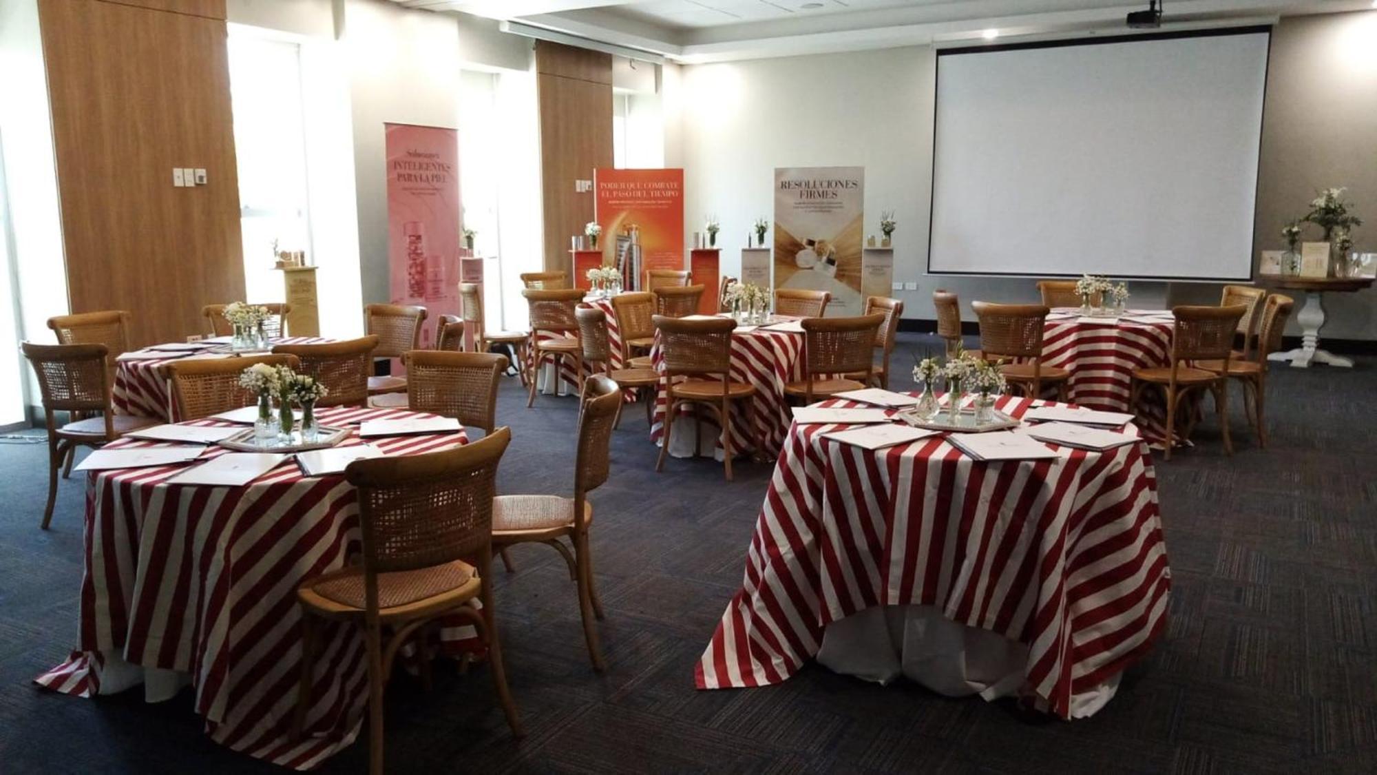 Holiday Inn Express Asuncion Aviadores By Ihg Esterno foto